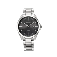 Lifestyle image retouching for jewelry and watch brands